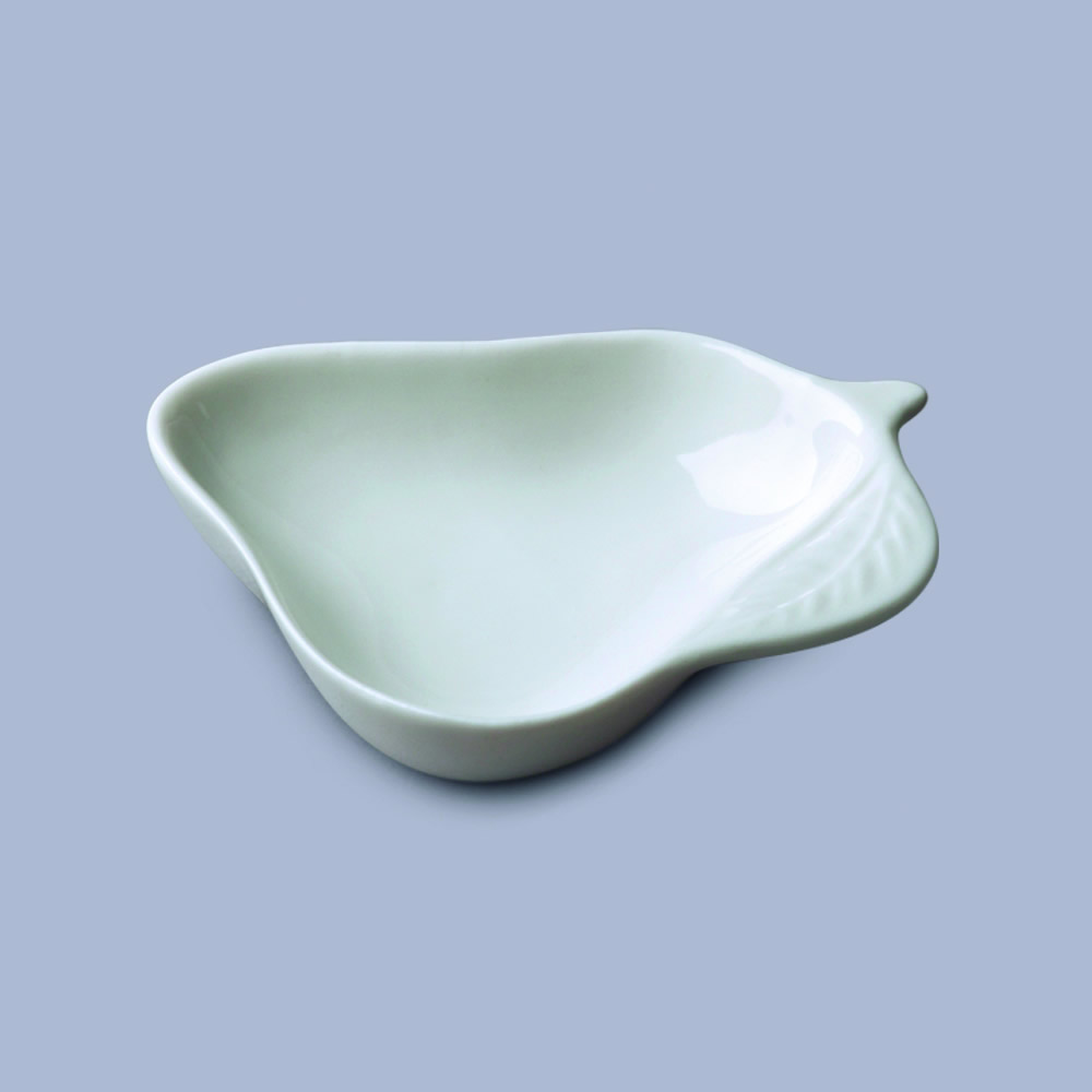 Blanco Plato redondo de porcelana con borde ondulado Wm Bartleet & Sons 27 cm 